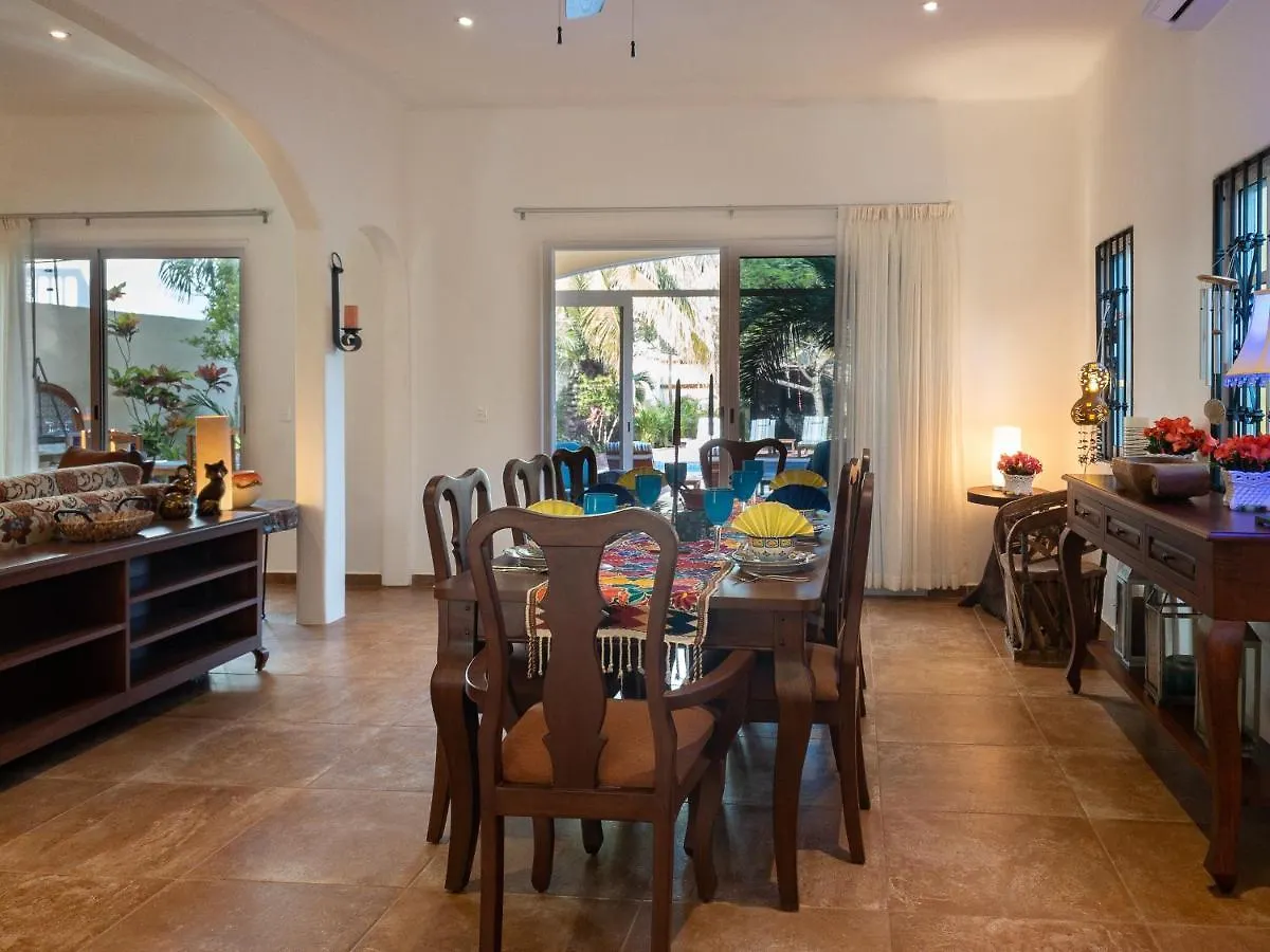 Vila Casa Zarah Puerto Morelos 0*,  Mexiko