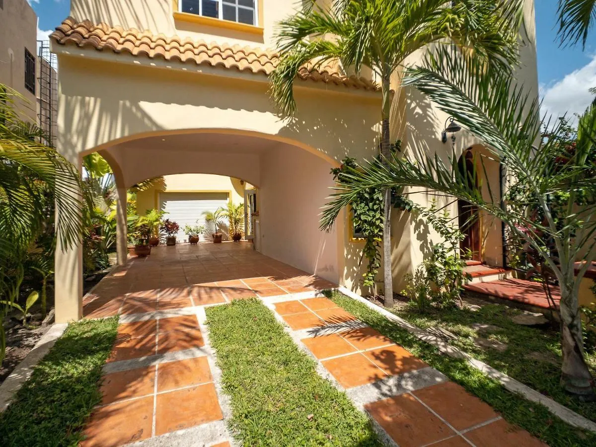 Vila Casa Zarah Puerto Morelos Mexiko